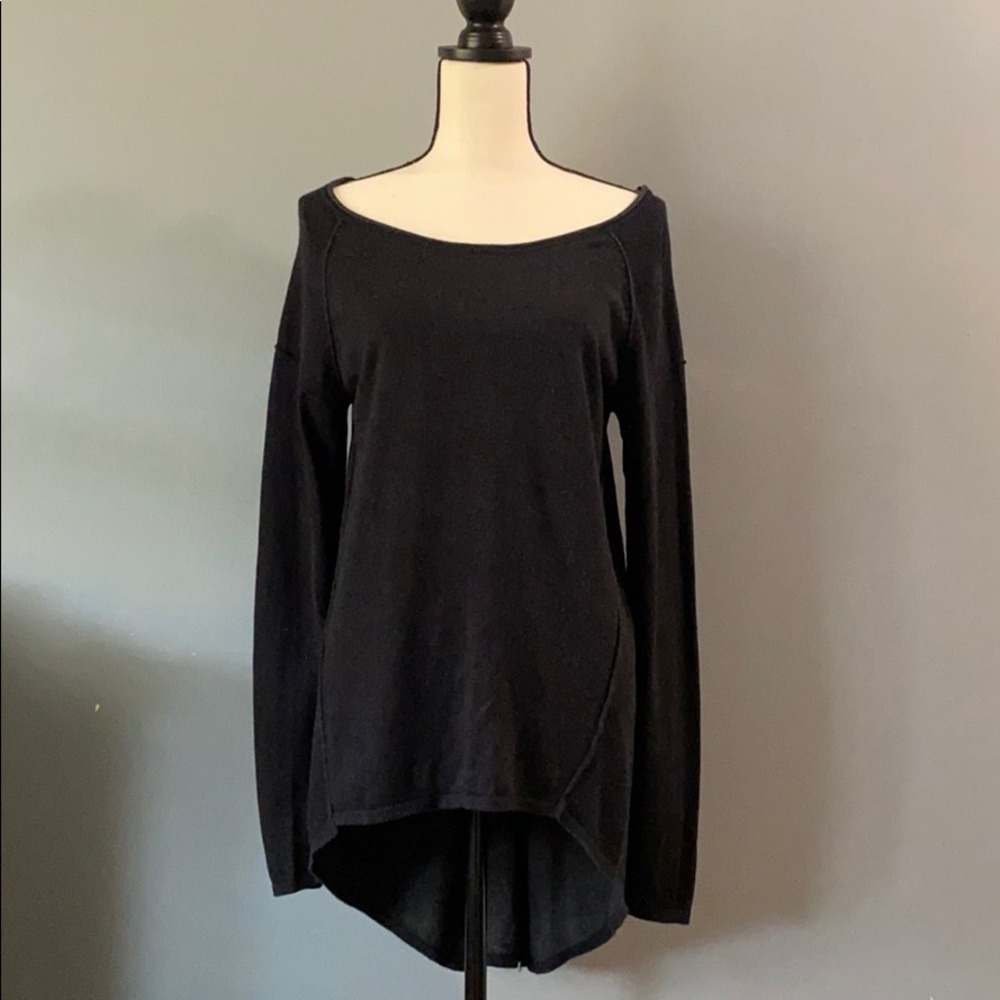 Boatneck scoop neck high low sweater with buttons